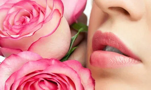 5 liệu pháp tự nhiên cho đôi môi hồng rạng rỡ